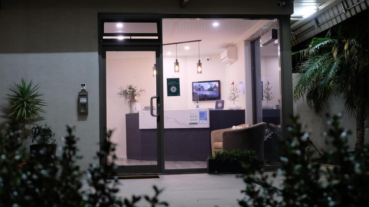 Loddon River Motel Kerang Екстериор снимка
