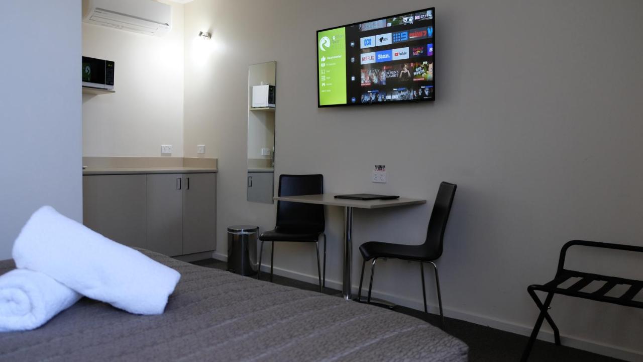 Loddon River Motel Kerang Екстериор снимка