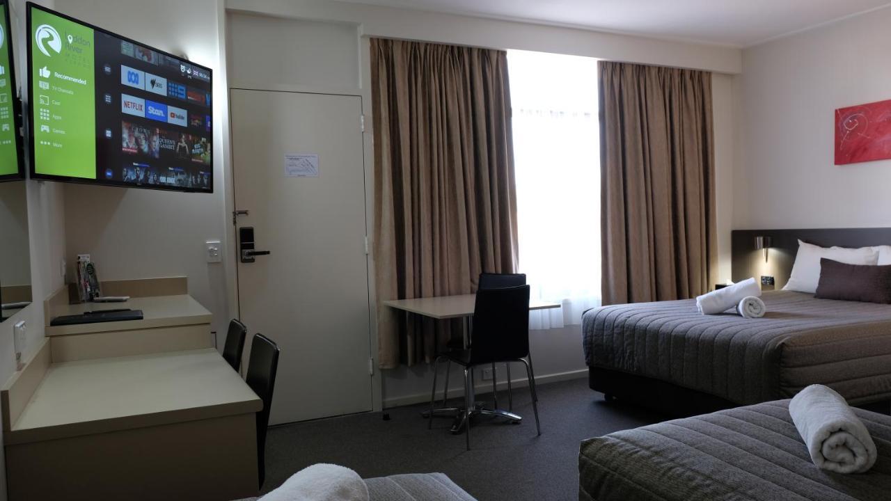 Loddon River Motel Kerang Екстериор снимка