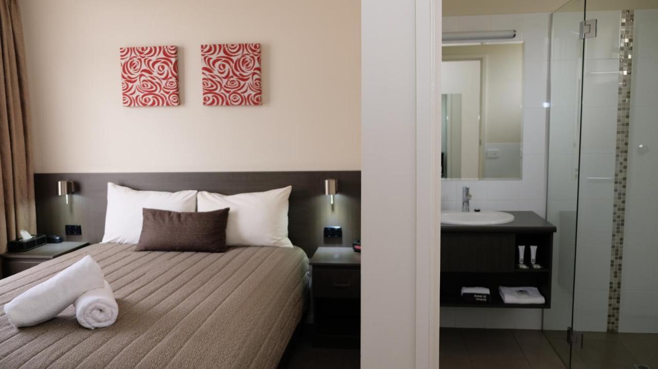 Loddon River Motel Kerang Екстериор снимка