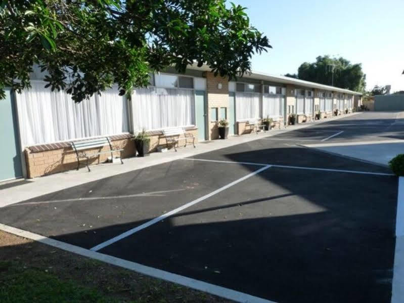 Loddon River Motel Kerang Екстериор снимка