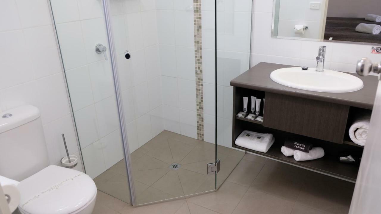 Loddon River Motel Kerang Екстериор снимка