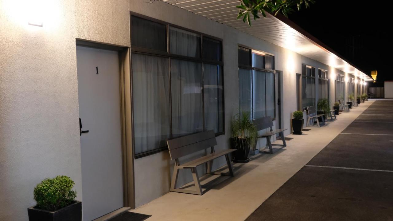 Loddon River Motel Kerang Екстериор снимка
