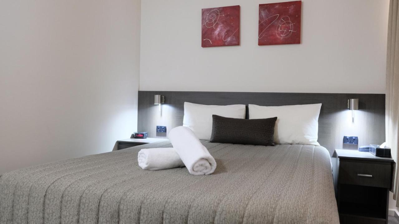 Loddon River Motel Kerang Екстериор снимка
